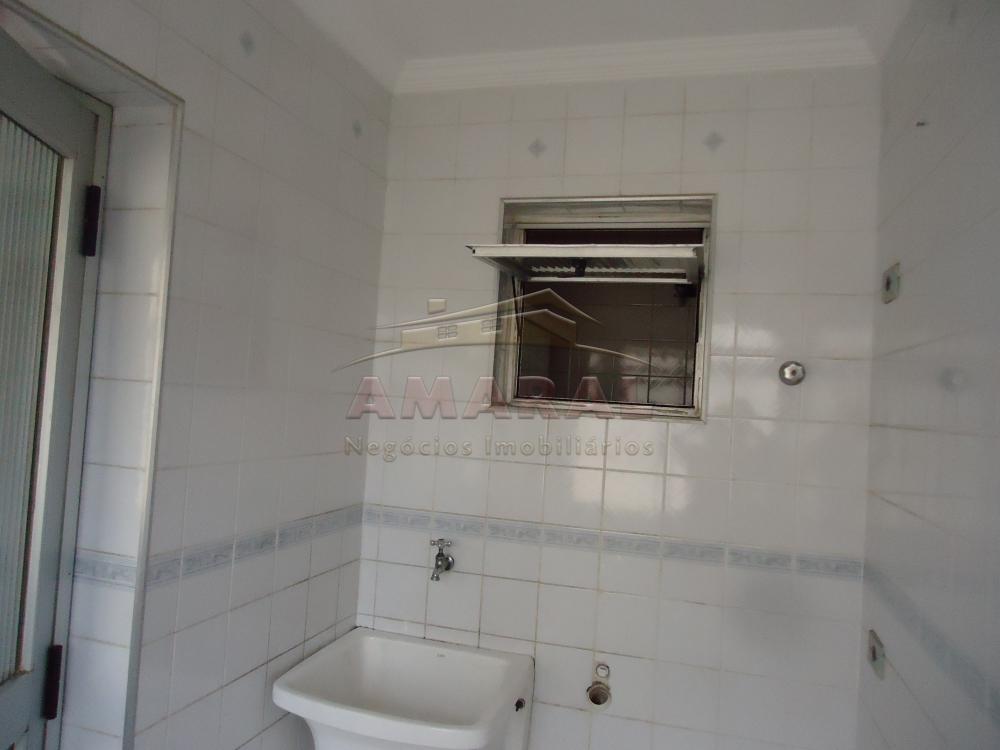 Alugar Apartamentos / Padr&atilde;o em Suzano R$ 1.000,00 - Foto 3