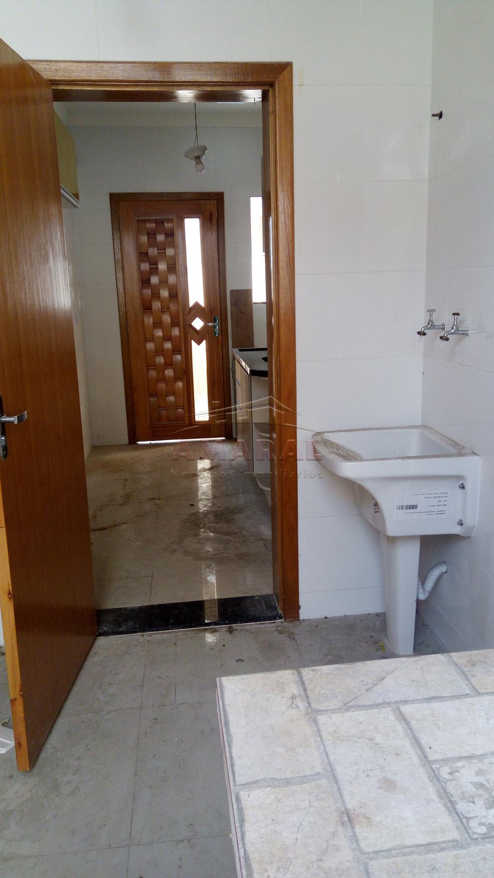 Alugar Casas / T&eacute;rrea em Suzano R$ 2.500,00 - Foto 13
