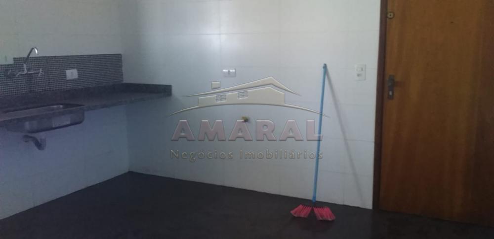 Alugar Apartamentos / Padr&atilde;o em Suzano R$ 1.800,00 - Foto 3