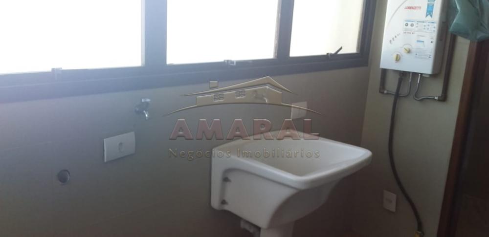 Alugar Apartamentos / Padr&atilde;o em Suzano R$ 1.800,00 - Foto 7