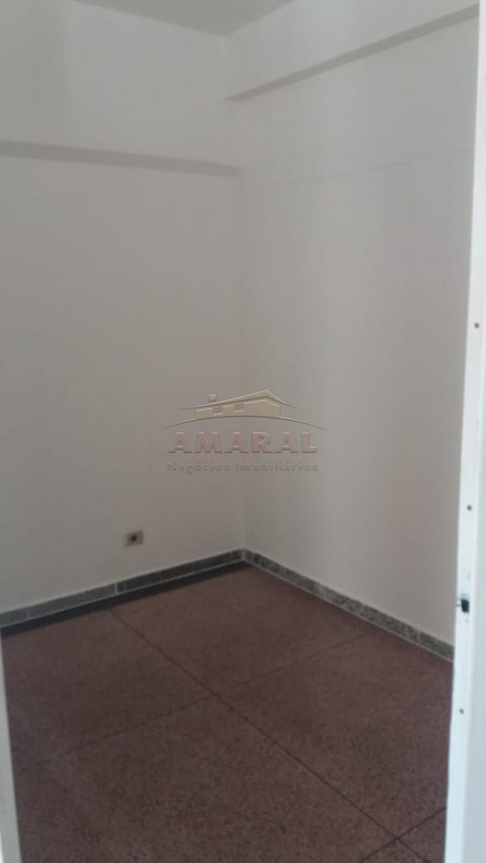 Alugar Apartamentos / Kitchnet em Suzano R$ 1.170,00 - Foto 8