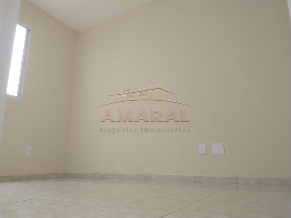 Comprar Apartamentos / Padr&atilde;o em Suzano R$ 210.000,00 - Foto 2
