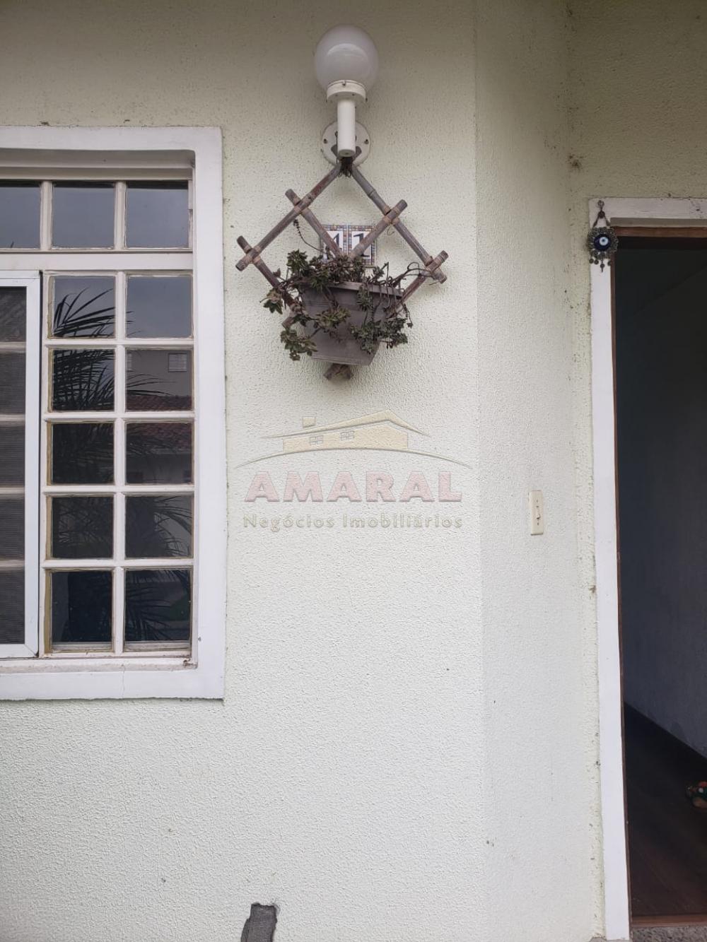 Alugar Casas / Condom&iacute;nio em Suzano R$ 2.500,00 - Foto 1