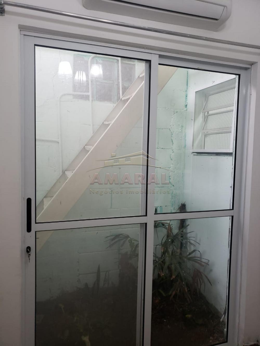 Alugar Casas / Condom&iacute;nio em Suzano R$ 2.500,00 - Foto 18