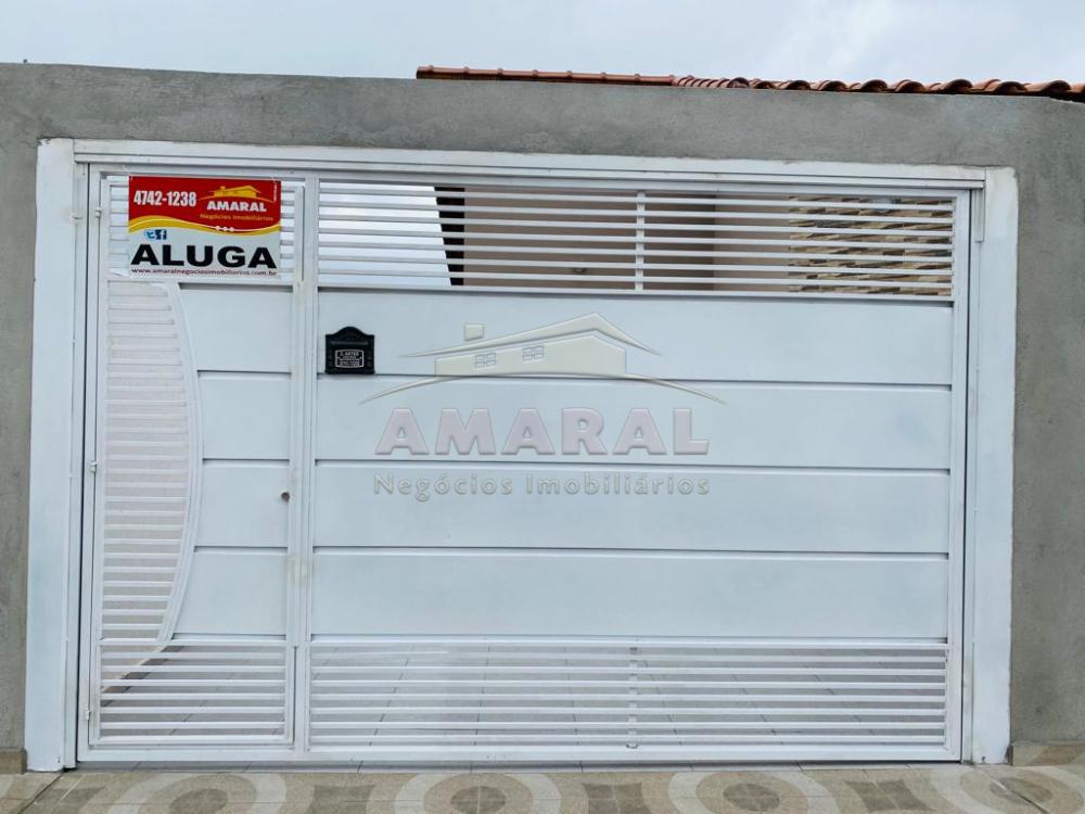 Alugar Casas / T&eacute;rrea em Suzano R$ 1.900,00 - Foto 1