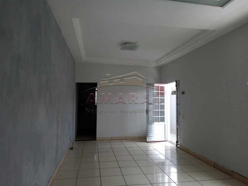 Alugar Casas / T&eacute;rrea em Suzano R$ 1.100,00 - Foto 3