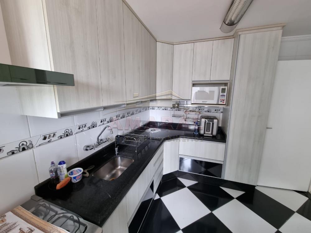 Comprar Apartamentos / Padr&atilde;o em Suzano R$ 219.000,00 - Foto 1