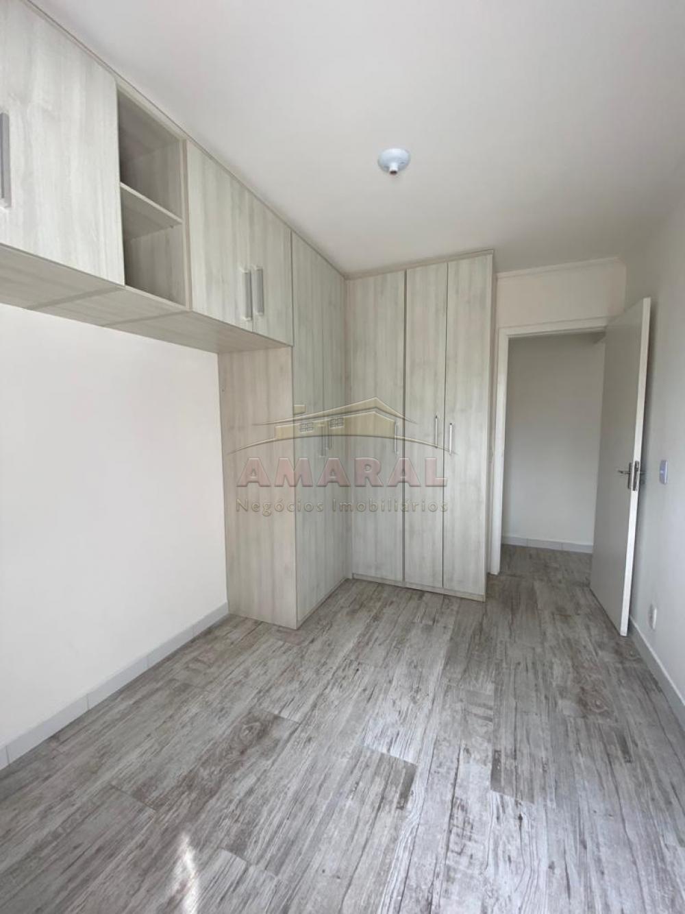 Alugar Casas / Condom&iacute;nio em Suzano R$ 1.300,00 - Foto 11