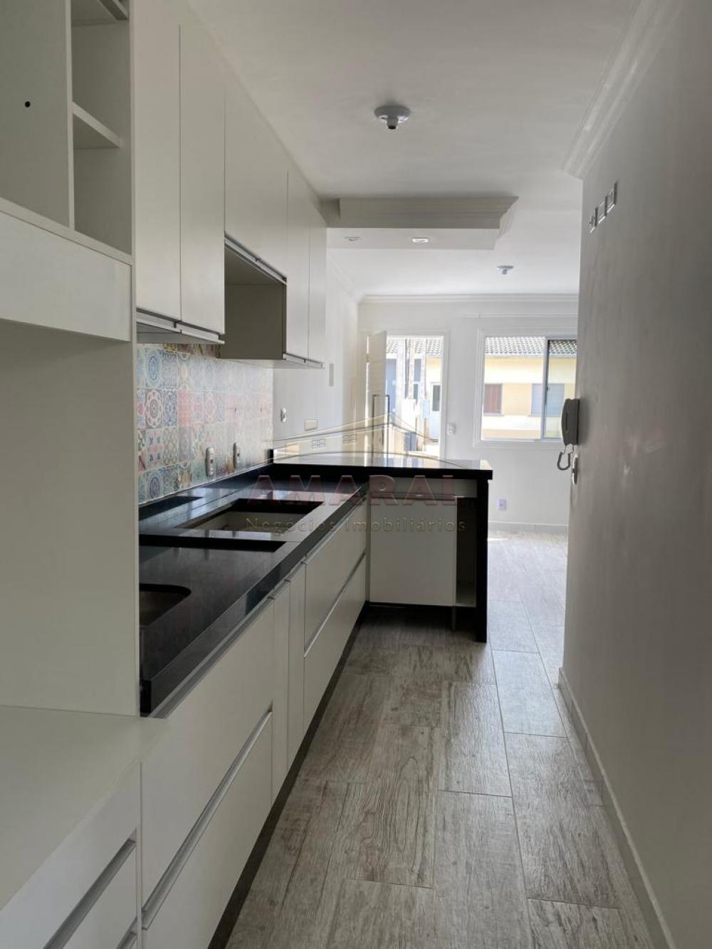 Alugar Casas / Condom&iacute;nio em Suzano R$ 1.300,00 - Foto 7