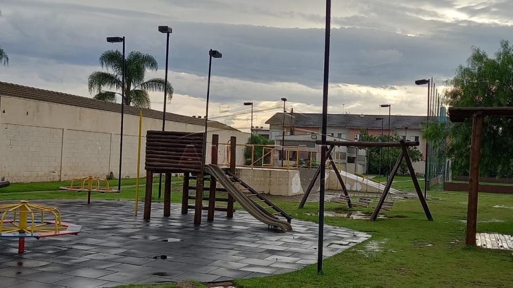 Comprar Apartamentos / Padr&atilde;o em Suzano R$ 385.000,00 - Foto 9