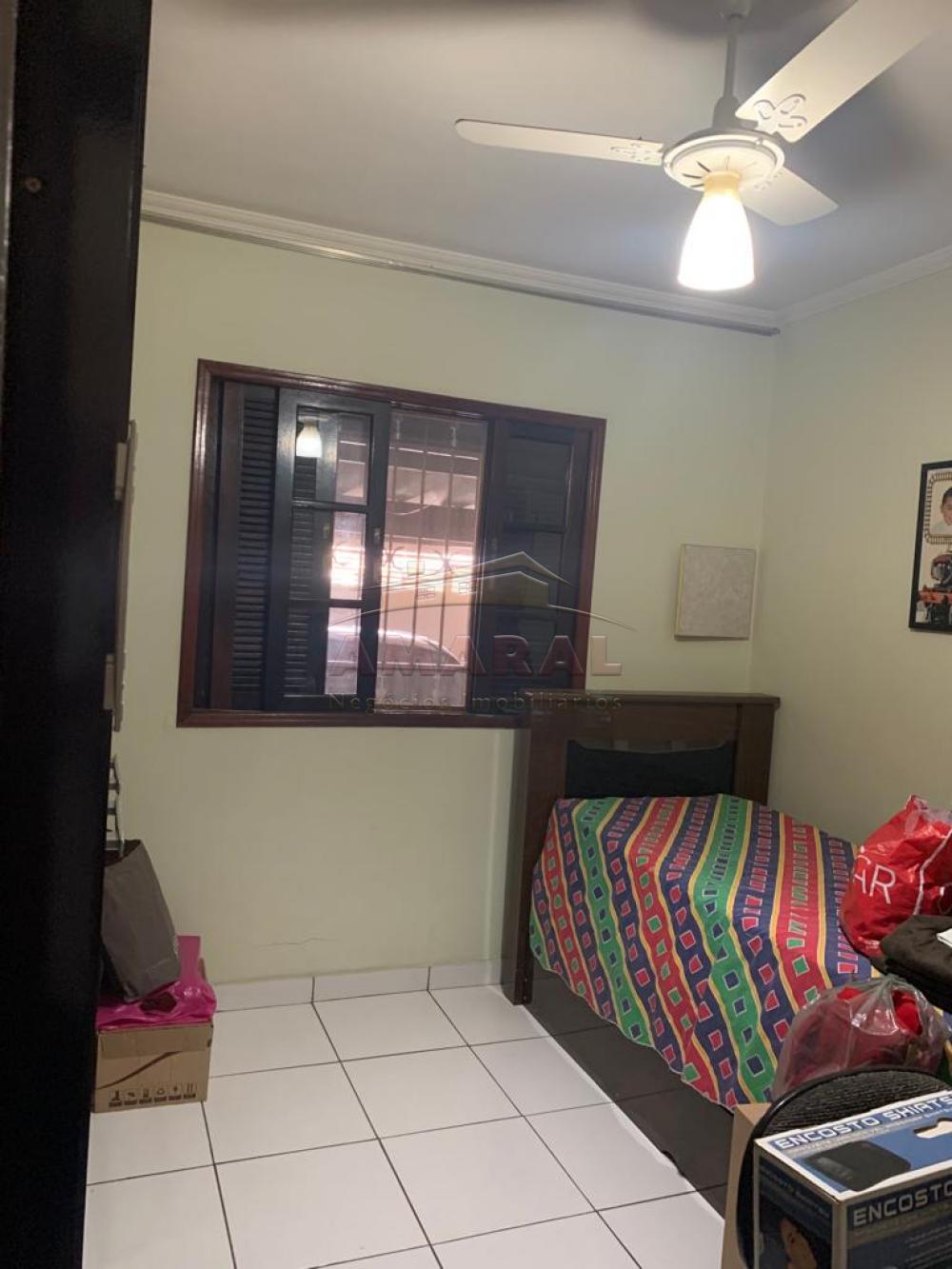 Comprar Casas / T&eacute;rrea em Suzano R$ 410.000,00 - Foto 1