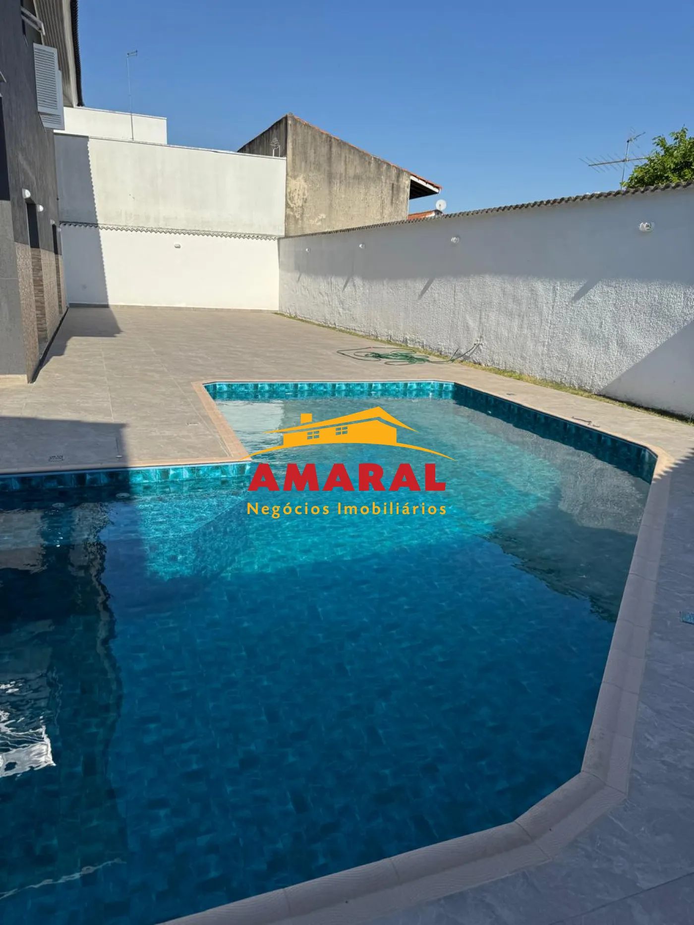 Alugar Casas / Condom&iacute;nio em Suzano R$ 4.527,40 - Foto 1