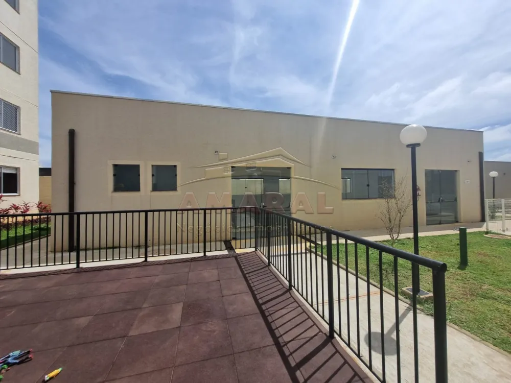 Alugar Apartamentos / Padr&atilde;o em Suzano R$ 1.100,00 - Foto 12