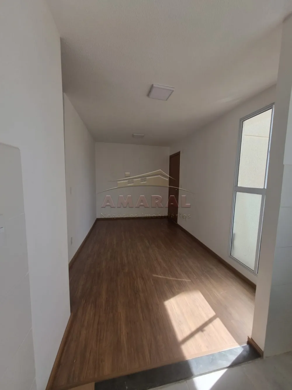 Alugar Apartamentos / Padr&atilde;o em Suzano R$ 1.100,00 - Foto 11