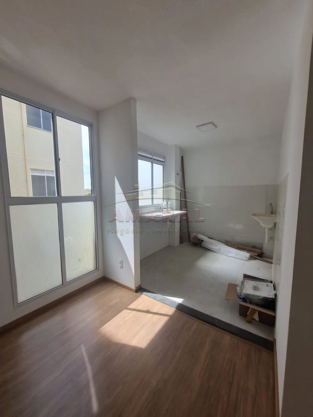 Alugar Apartamentos / Padr&atilde;o em Suzano R$ 1.100,00 - Foto 9