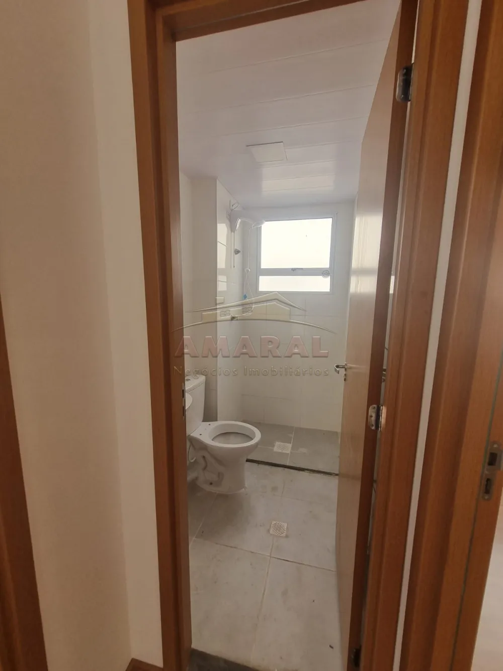 Alugar Apartamentos / Padr&atilde;o em Suzano R$ 1.100,00 - Foto 5