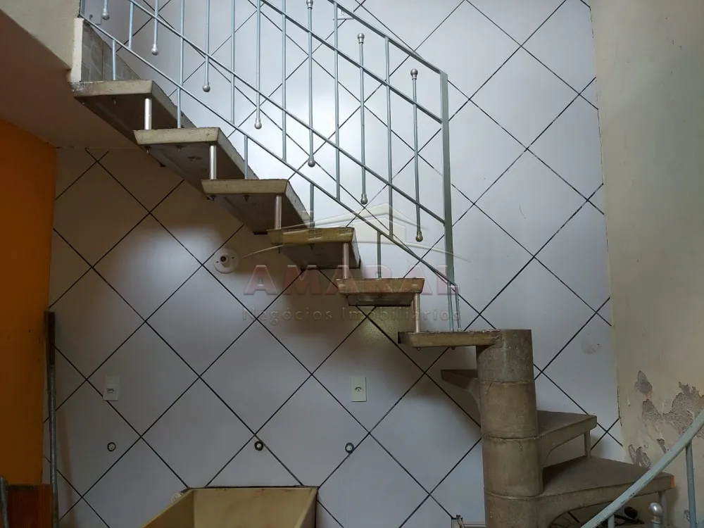 Alugar Casas / Sobrado em Itaquaquecetuba R$ 1.600,00 - Foto 17