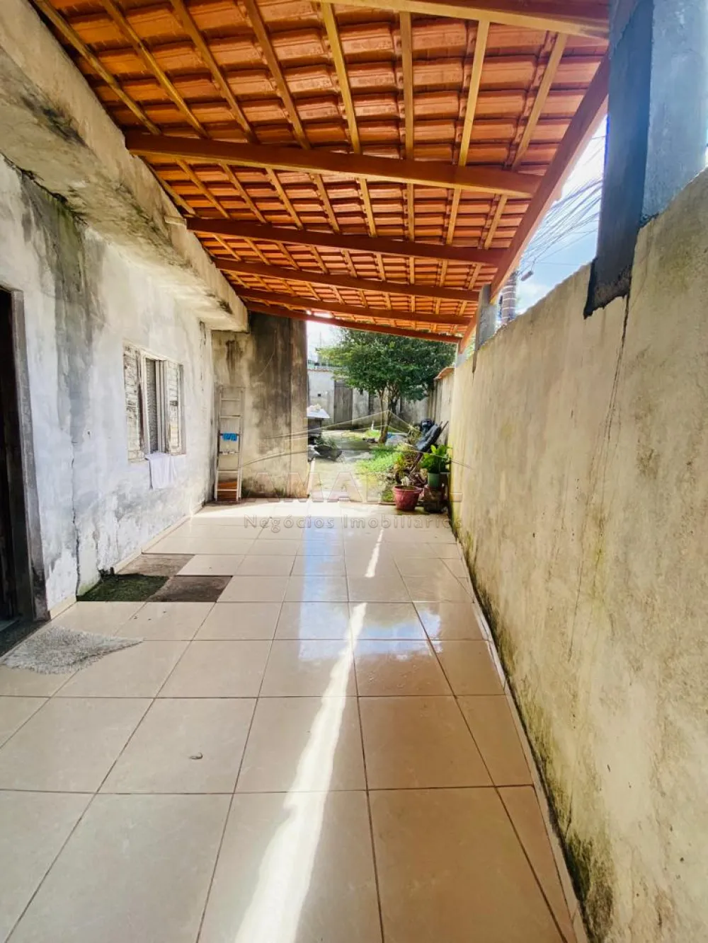 Comprar Casas / Sobrado em Suzano R$ 450.000,00 - Foto 5