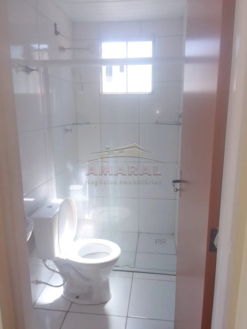 Alugar Apartamentos / Padr&atilde;o em Suzano R$ 580,00 - Foto 4