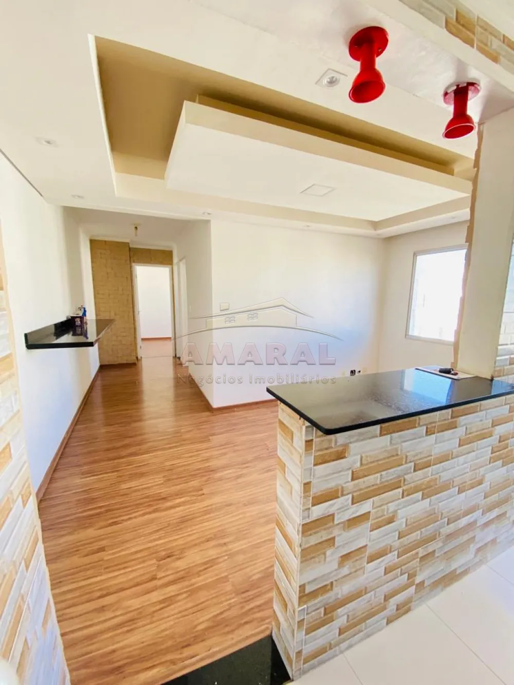 Alugar Apartamentos / Padr&atilde;o em Suzano R$ 1.300,00 - Foto 1