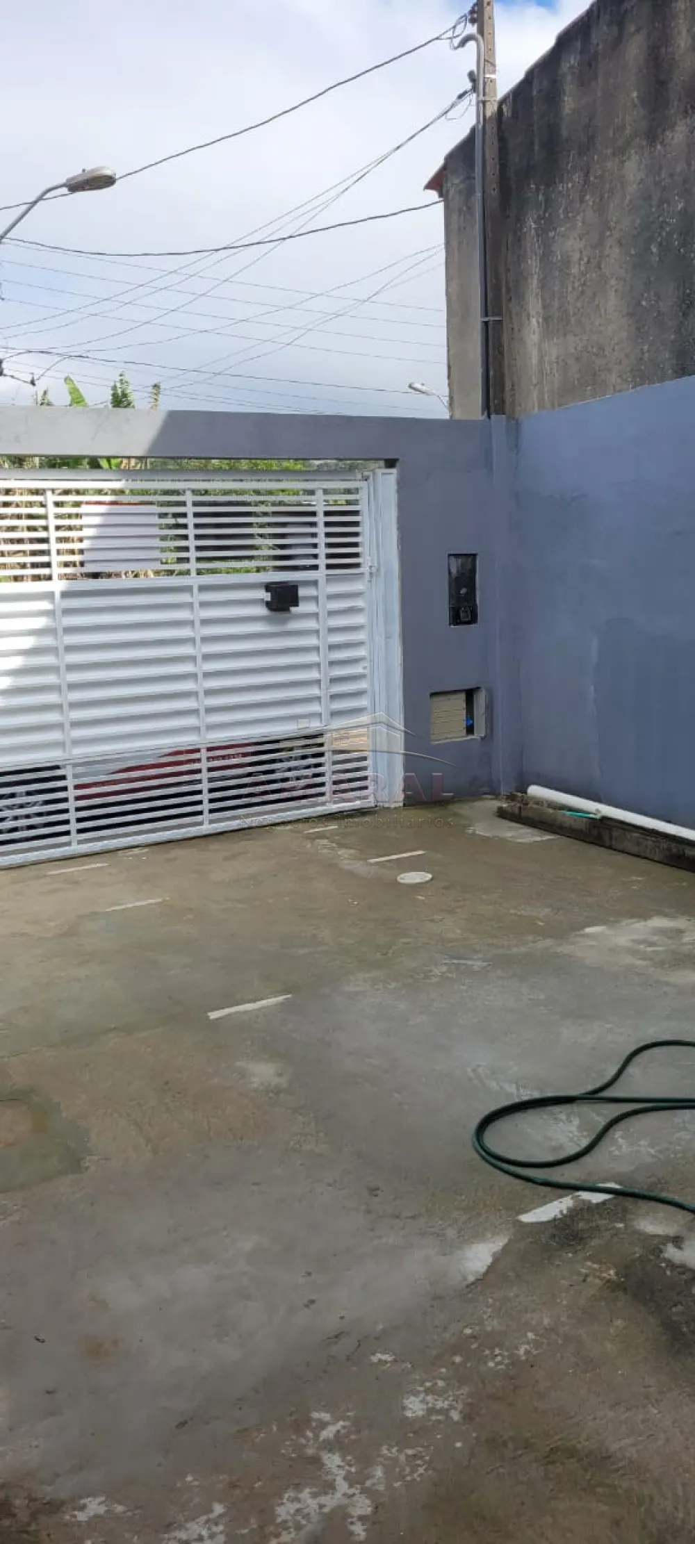 Comprar Casas / T&eacute;rrea em Suzano R$ 270.000,00 - Foto 1