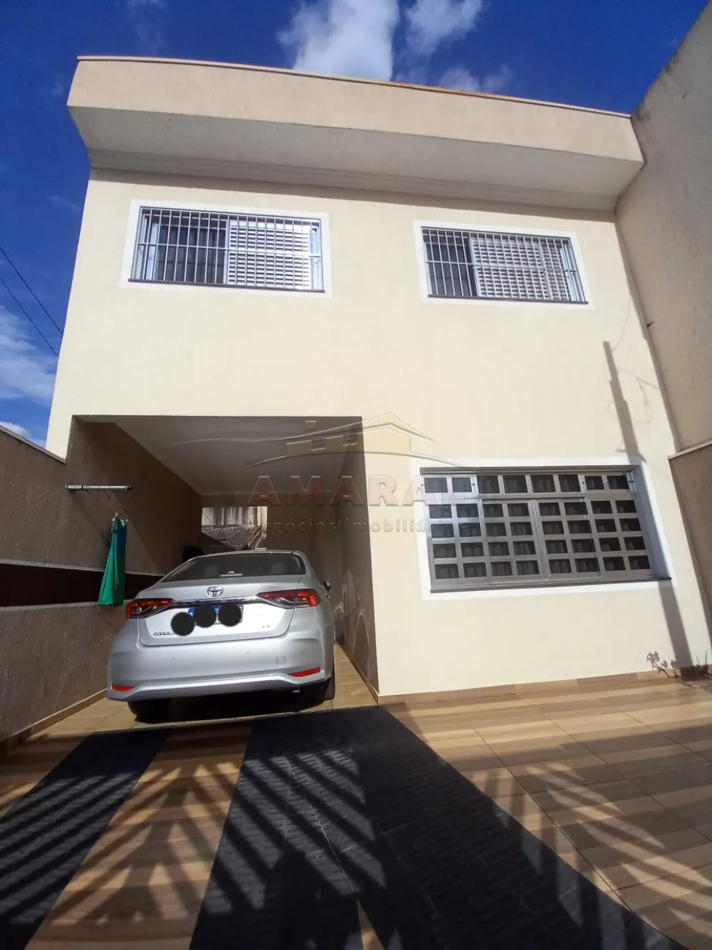 Comprar Casas / Sobrado em Po&aacute; R$ 700.000,00 - Foto 1