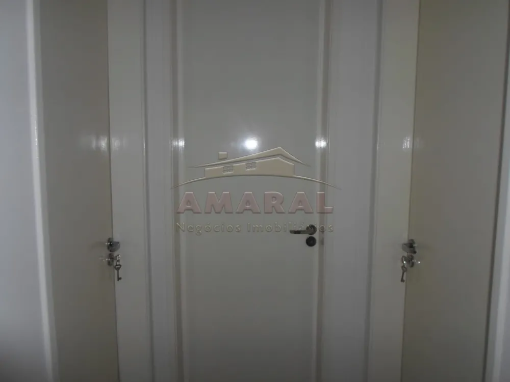 Comprar Apartamentos / Padr&atilde;o em Suzano R$ 195.000,00 - Foto 2