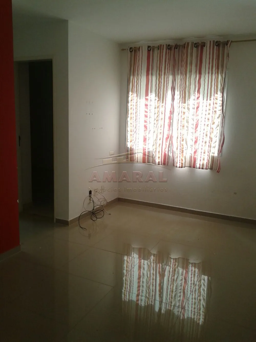 Comprar Apartamentos / Padr&atilde;o em Suzano R$ 195.000,00 - Foto 3
