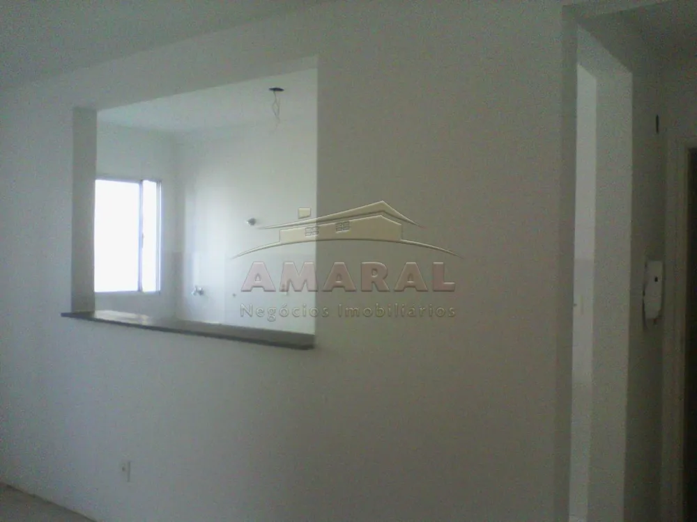 Comprar Apartamentos / Padr&atilde;o em Suzano R$ 195.000,00 - Foto 1