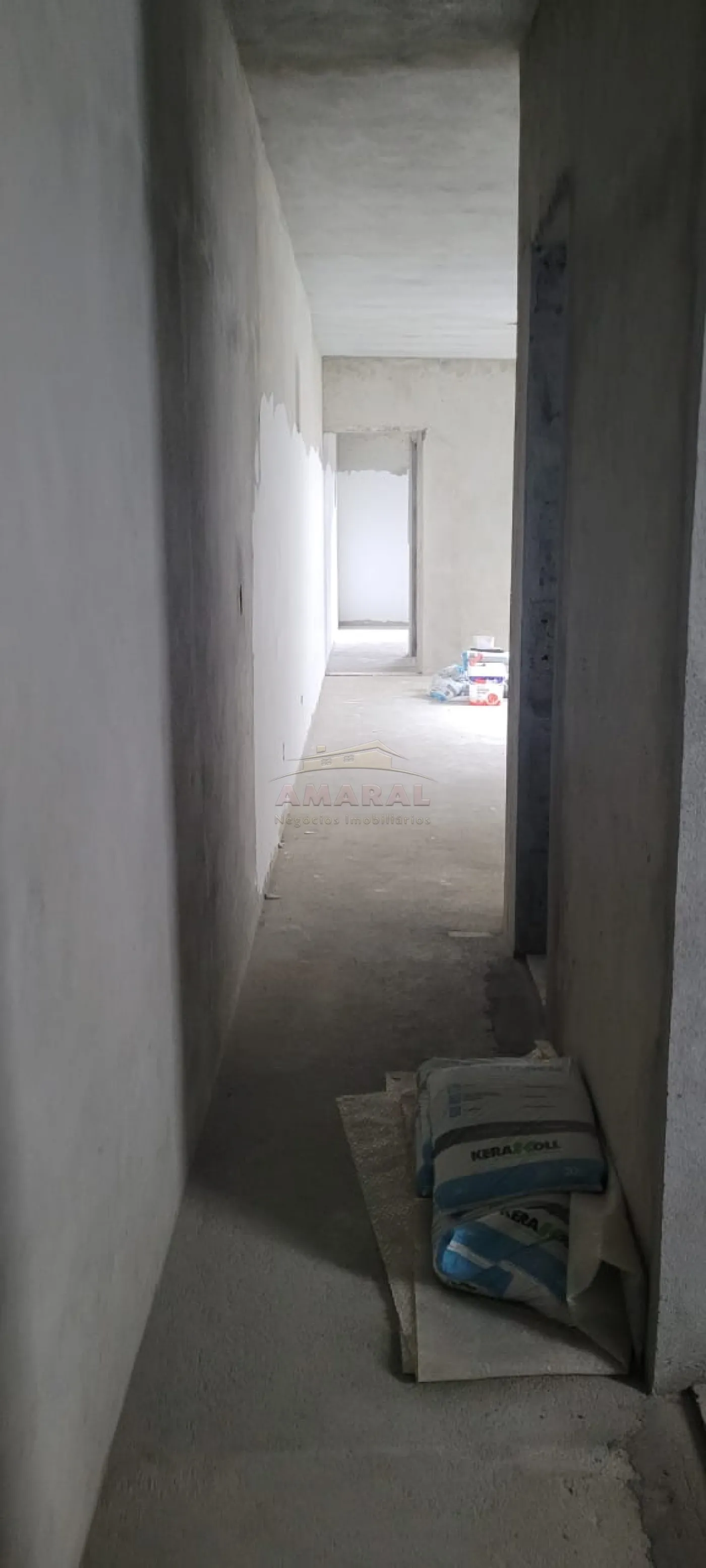 Comprar Casas / T&eacute;rrea em Suzano R$ 470.000,00 - Foto 2