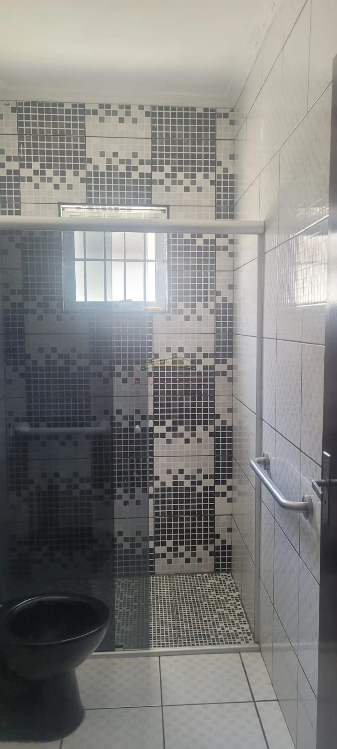 Comprar Casas / T&eacute;rrea em Suzano R$ 450.000,00 - Foto 3