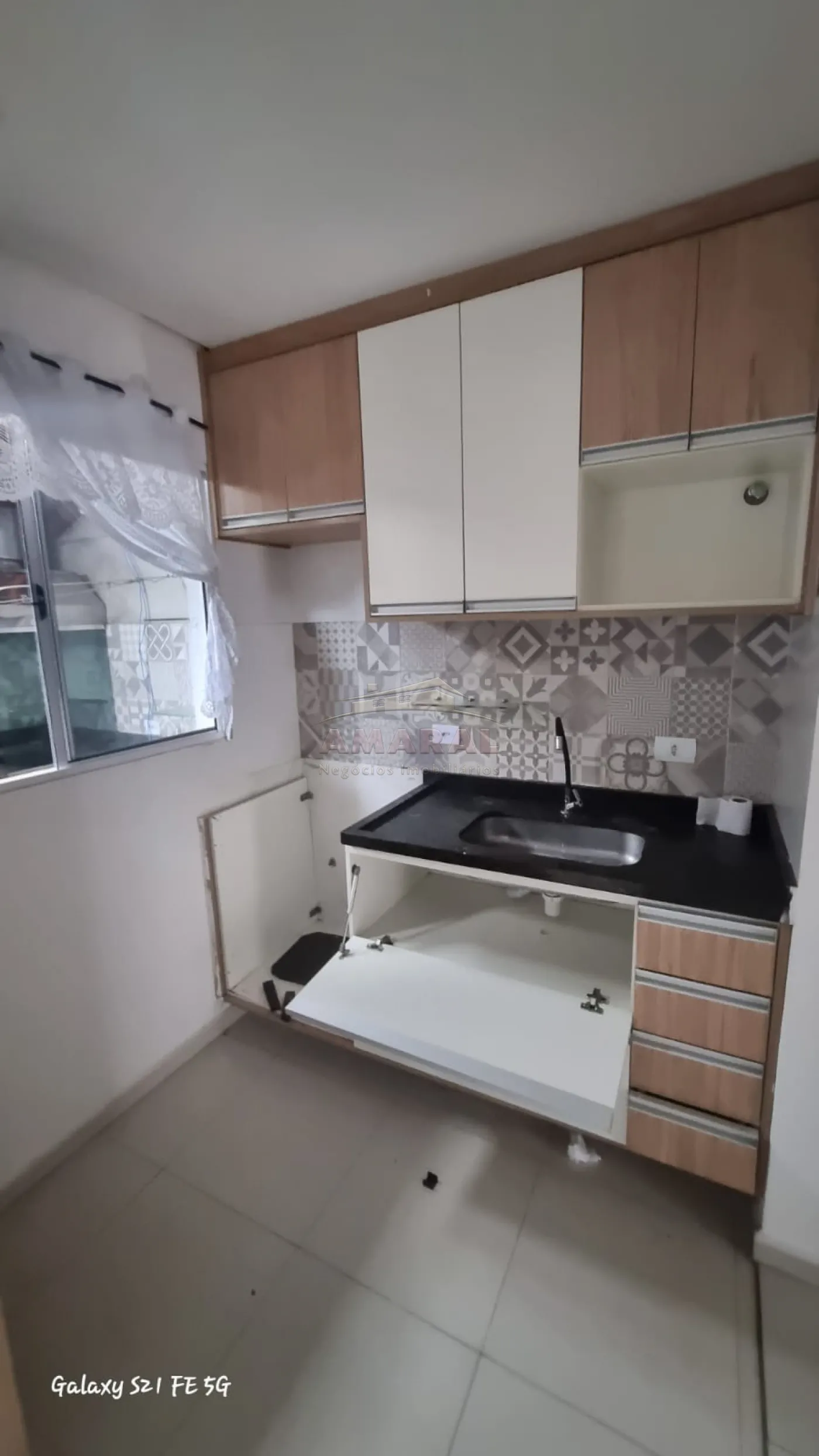 Alugar Casas / Sobrado em Suzano R$ 1.300,00 - Foto 2