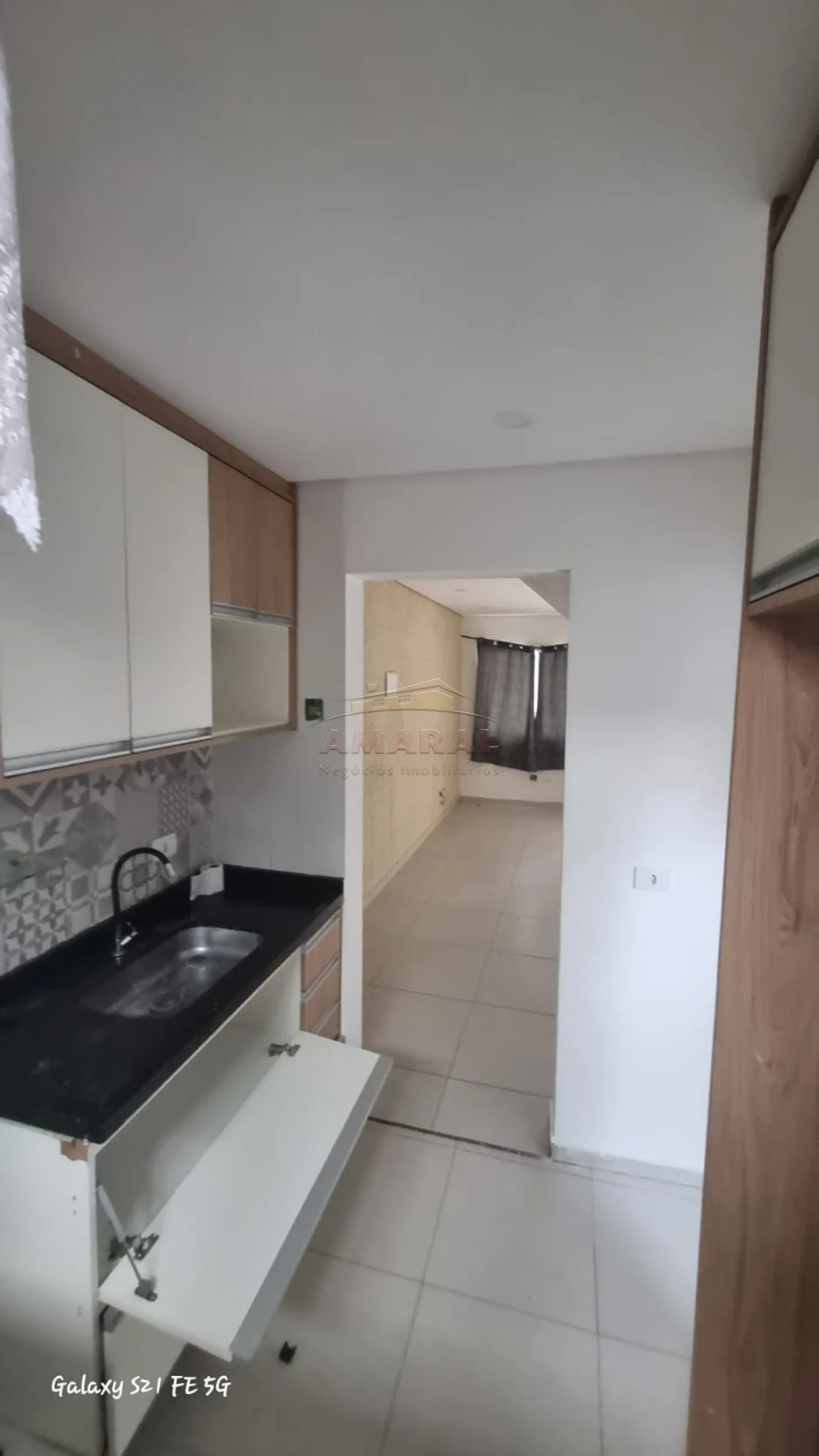 Alugar Casas / Sobrado em Suzano R$ 1.300,00 - Foto 4