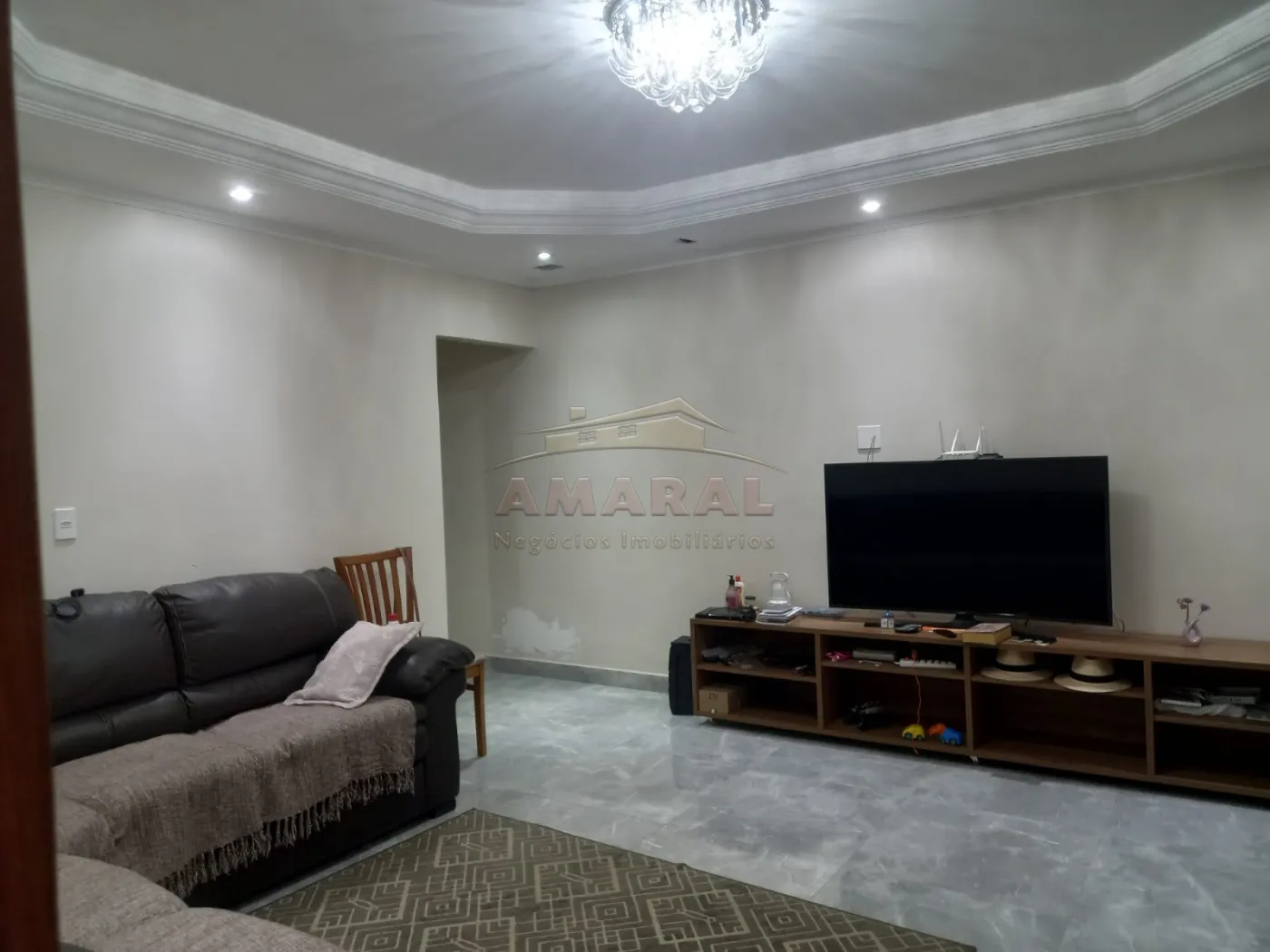 Comprar Casas / Sobrado em Po&aacute; R$ 550.000,00 - Foto 1