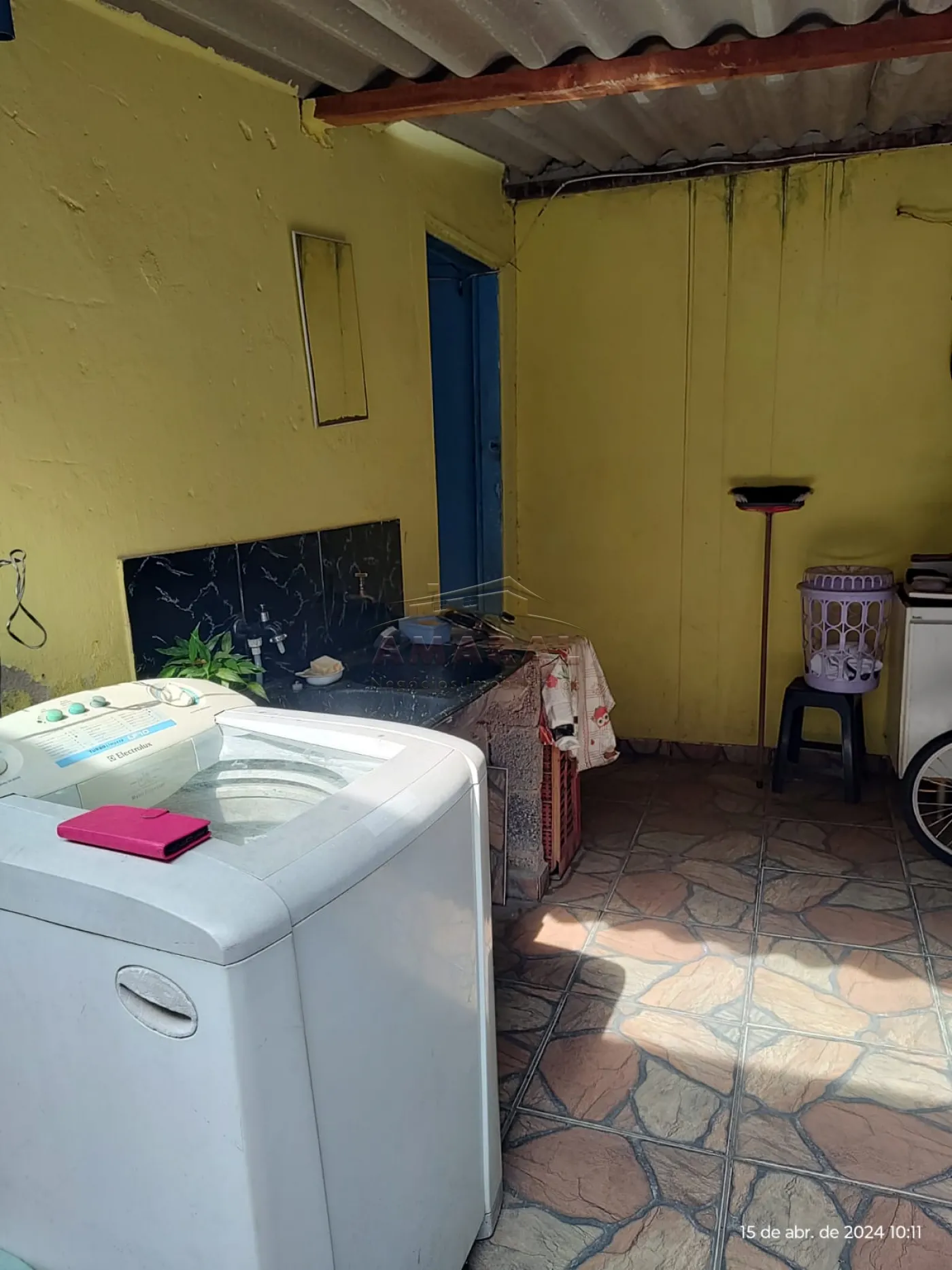 Comprar Casas / T&eacute;rrea em Suzano R$ 320.000,00 - Foto 4