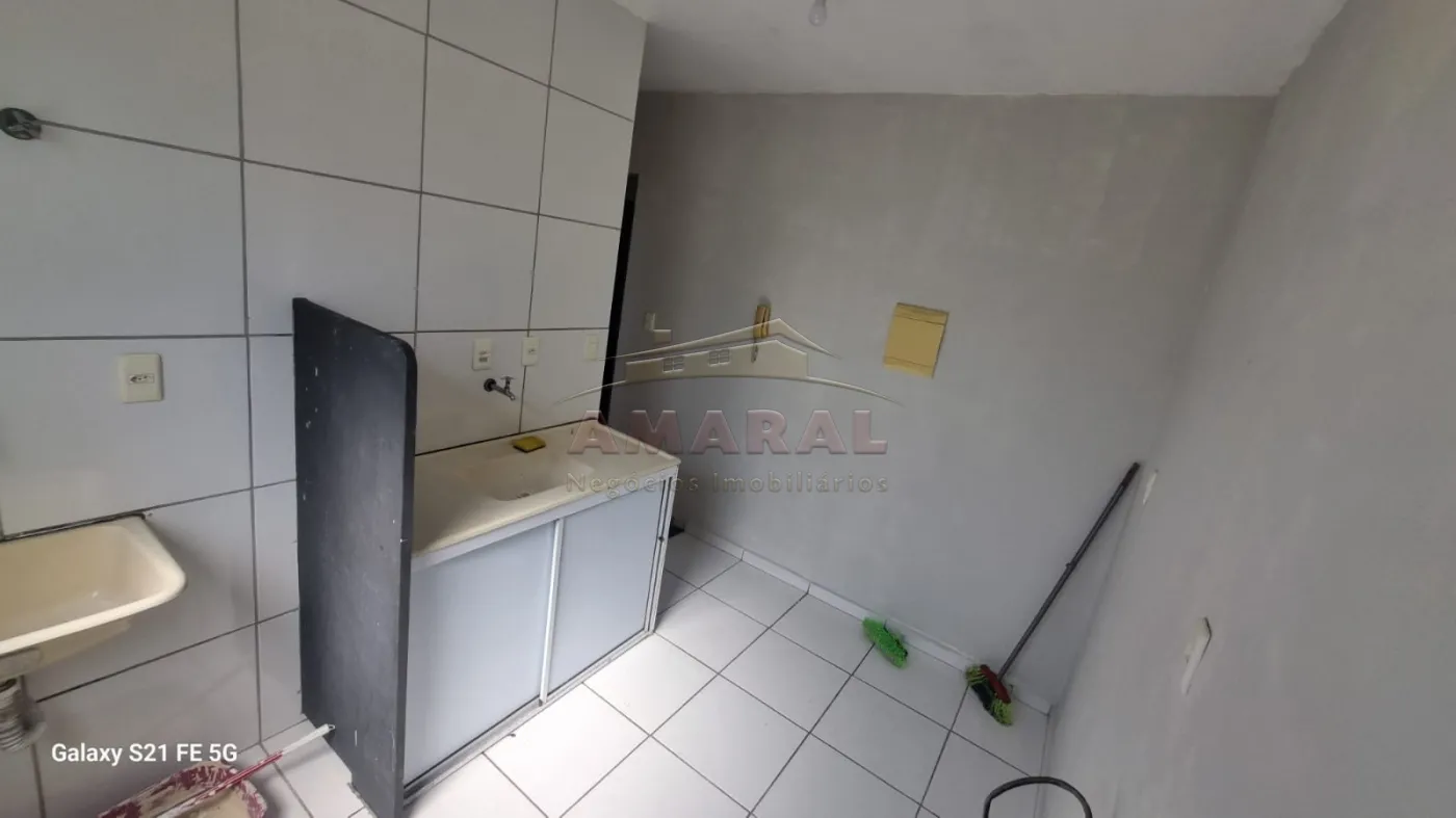 Alugar Apartamentos / Padr&atilde;o em Suzano R$ 800,00 - Foto 1