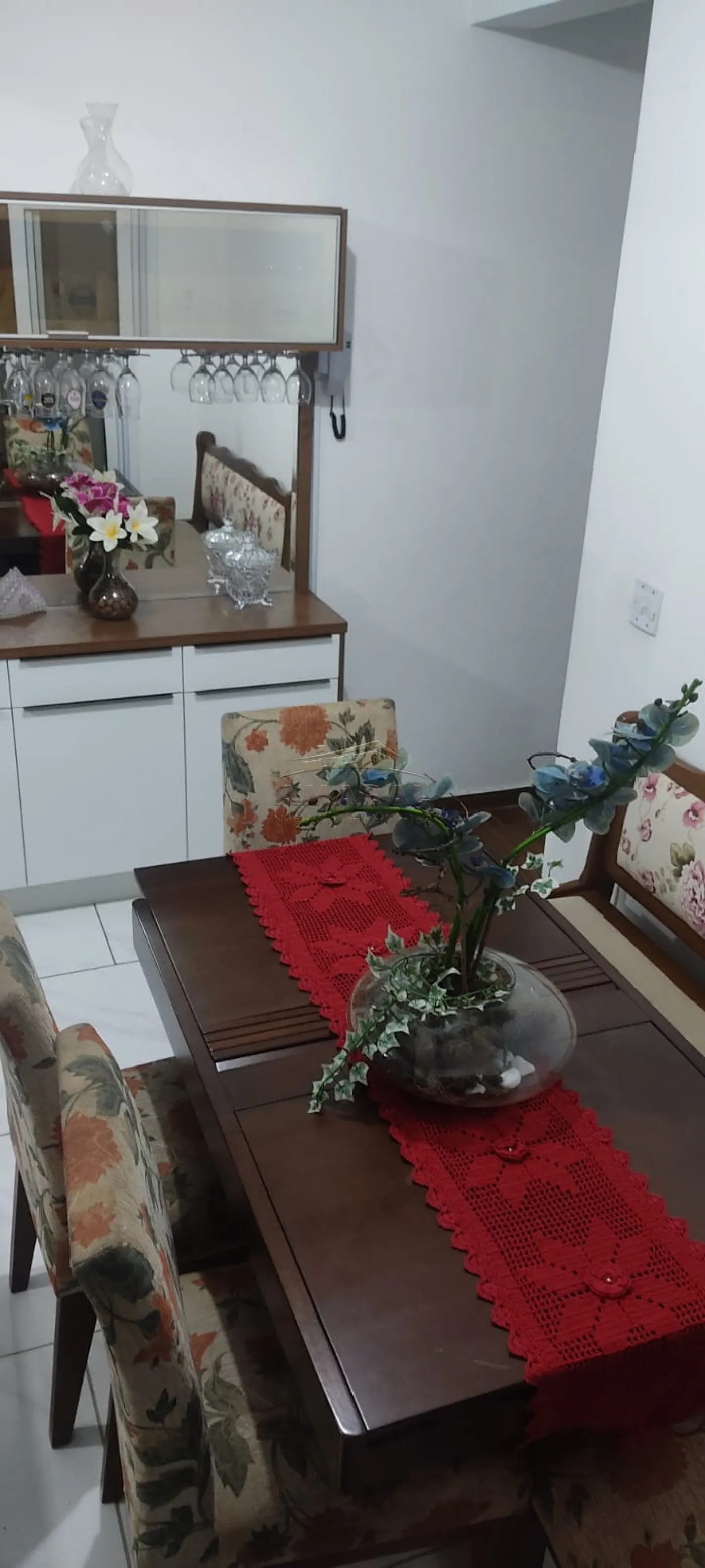 Comprar Casas / Sobrado em Suzano R$ 550.000,00 - Foto 4
