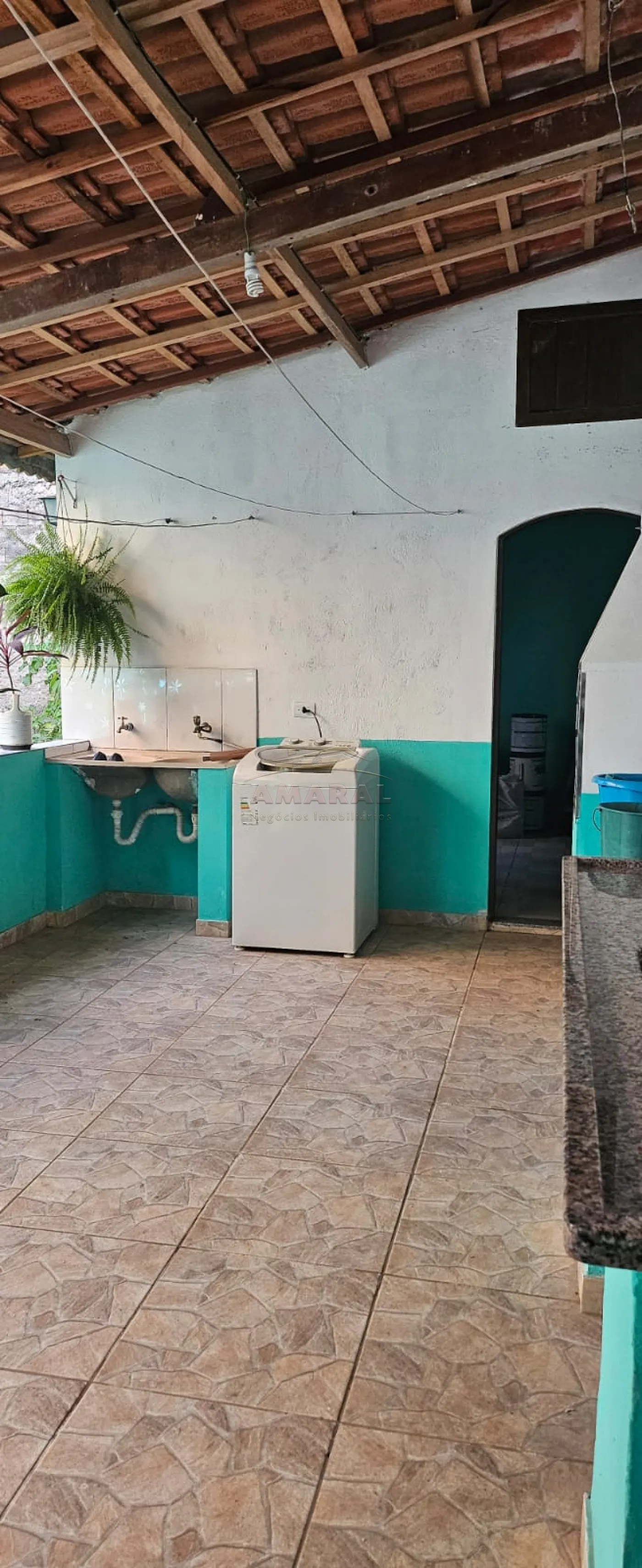 Comprar Casas / Sobrado em Suzano R$ 590.000,00 - Foto 1