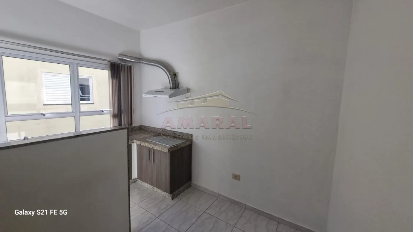Alugar Apartamentos / Kitchnet em Suzano R$ 1.200,00 - Foto 3