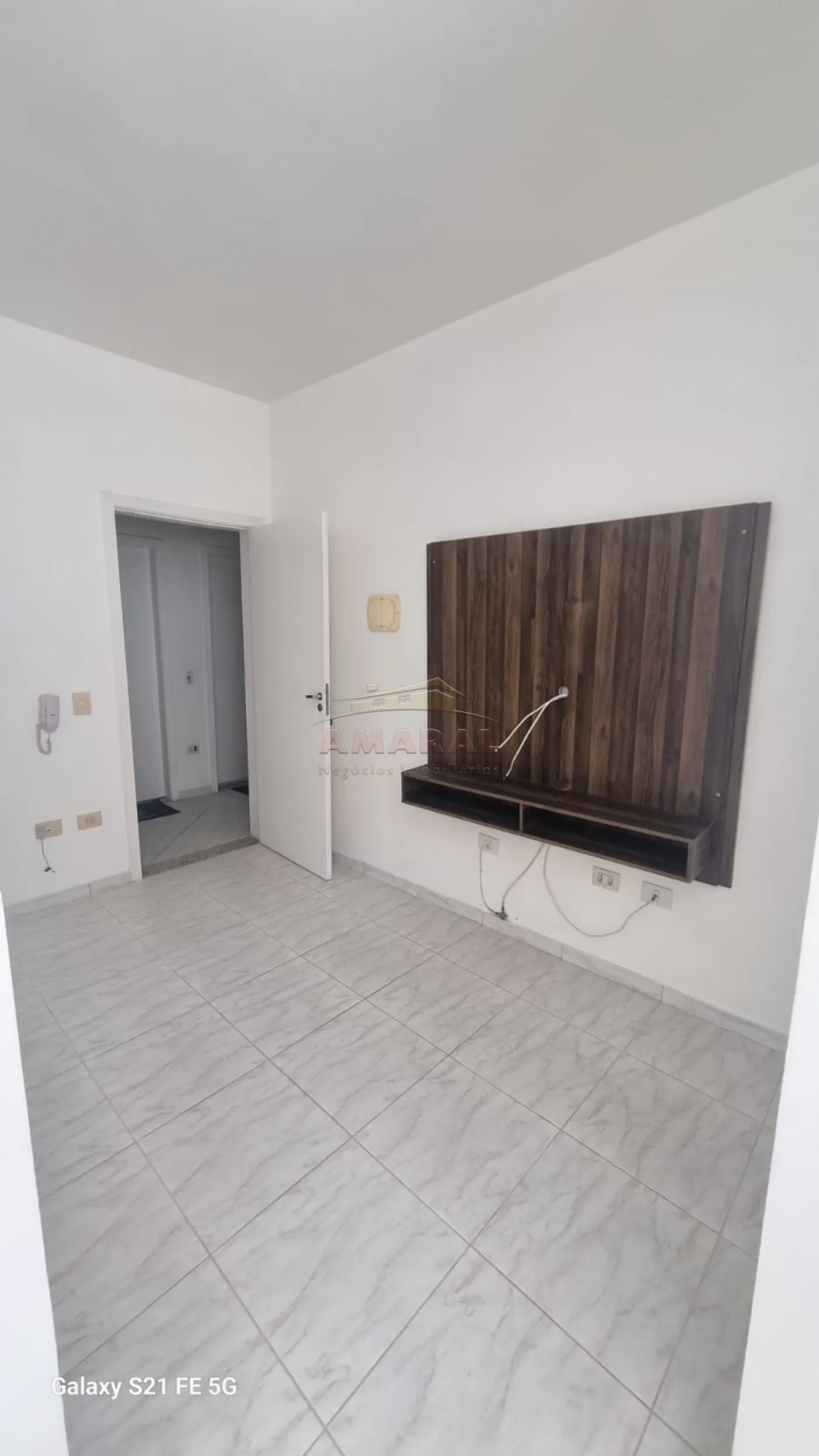 Alugar Apartamentos / Kitchnet em Suzano R$ 1.200,00 - Foto 5
