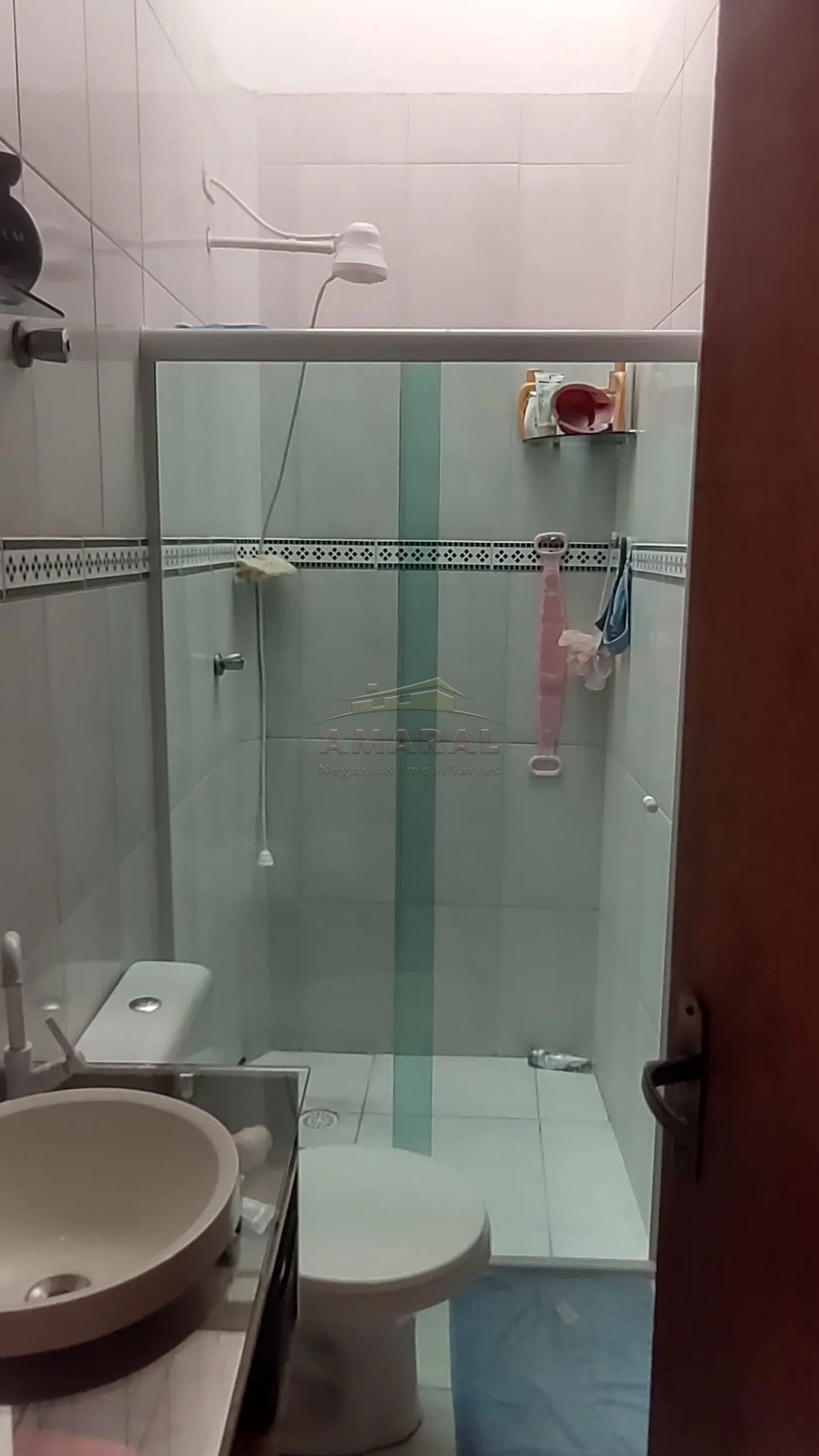 Comprar Casas / Condom&iacute;nio em Suzano R$ 320.000,00 - Foto 3