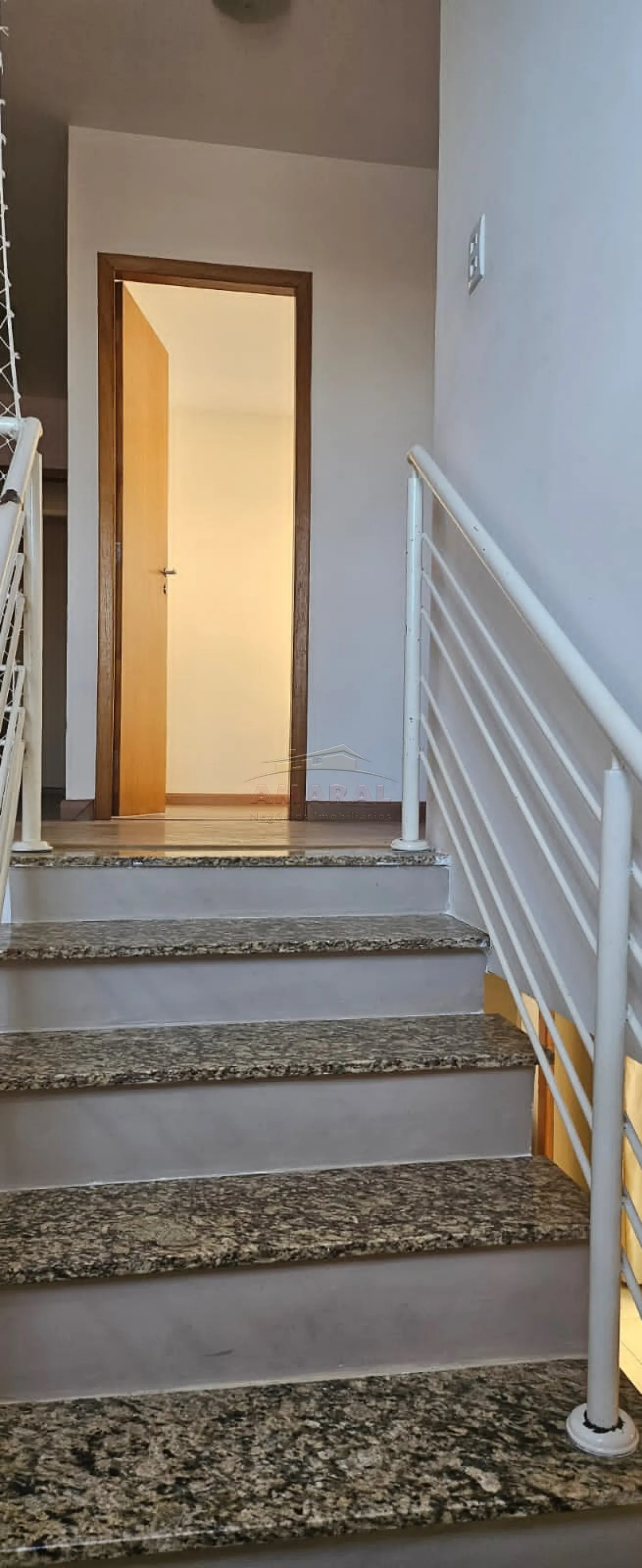 Alugar Casas / Sobrado em Mogi das Cruzes R$ 3.700,00 - Foto 17