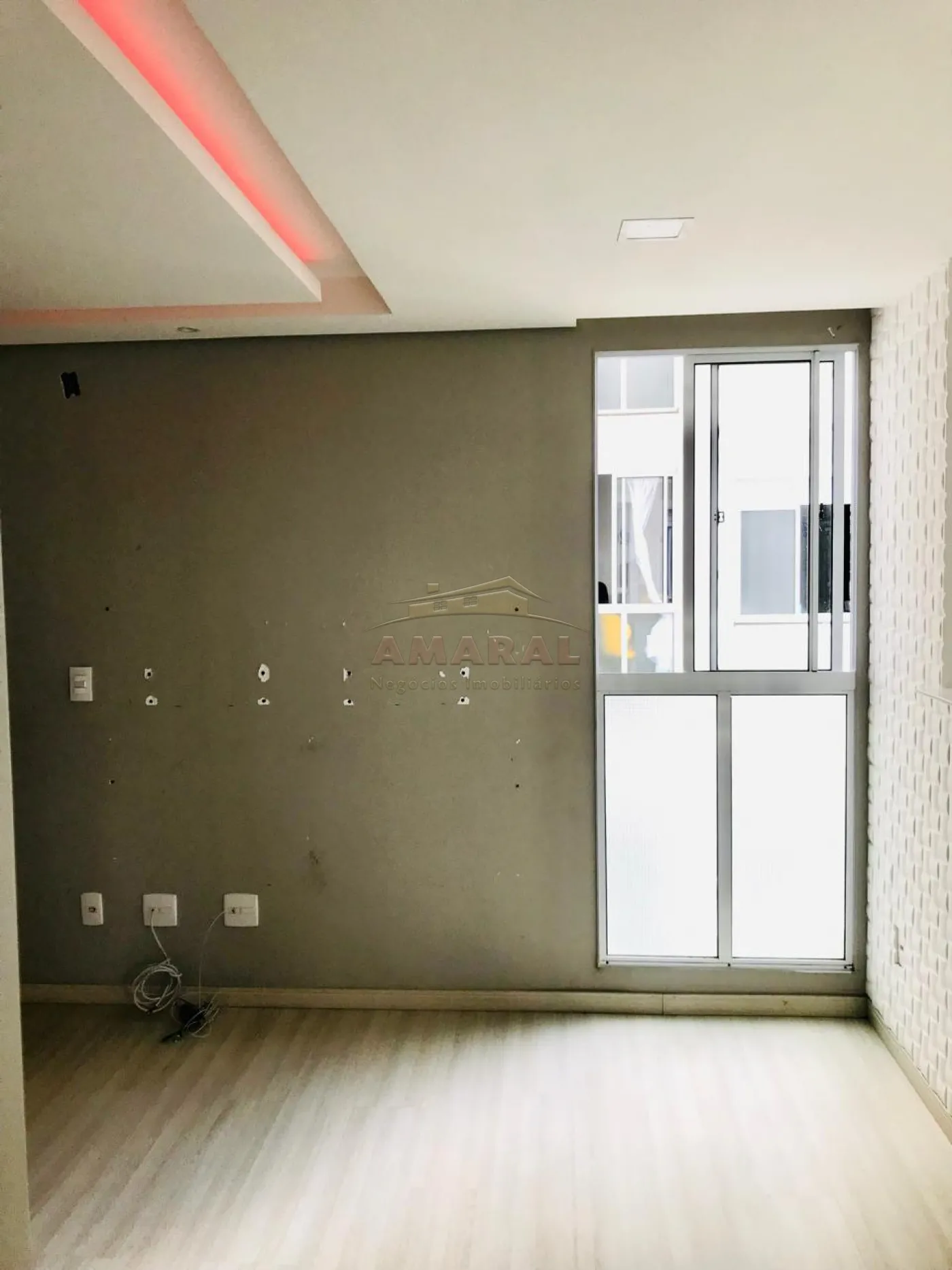 Comprar Casas / Condom&iacute;nio em Suzano R$ 185.000,00 - Foto 2