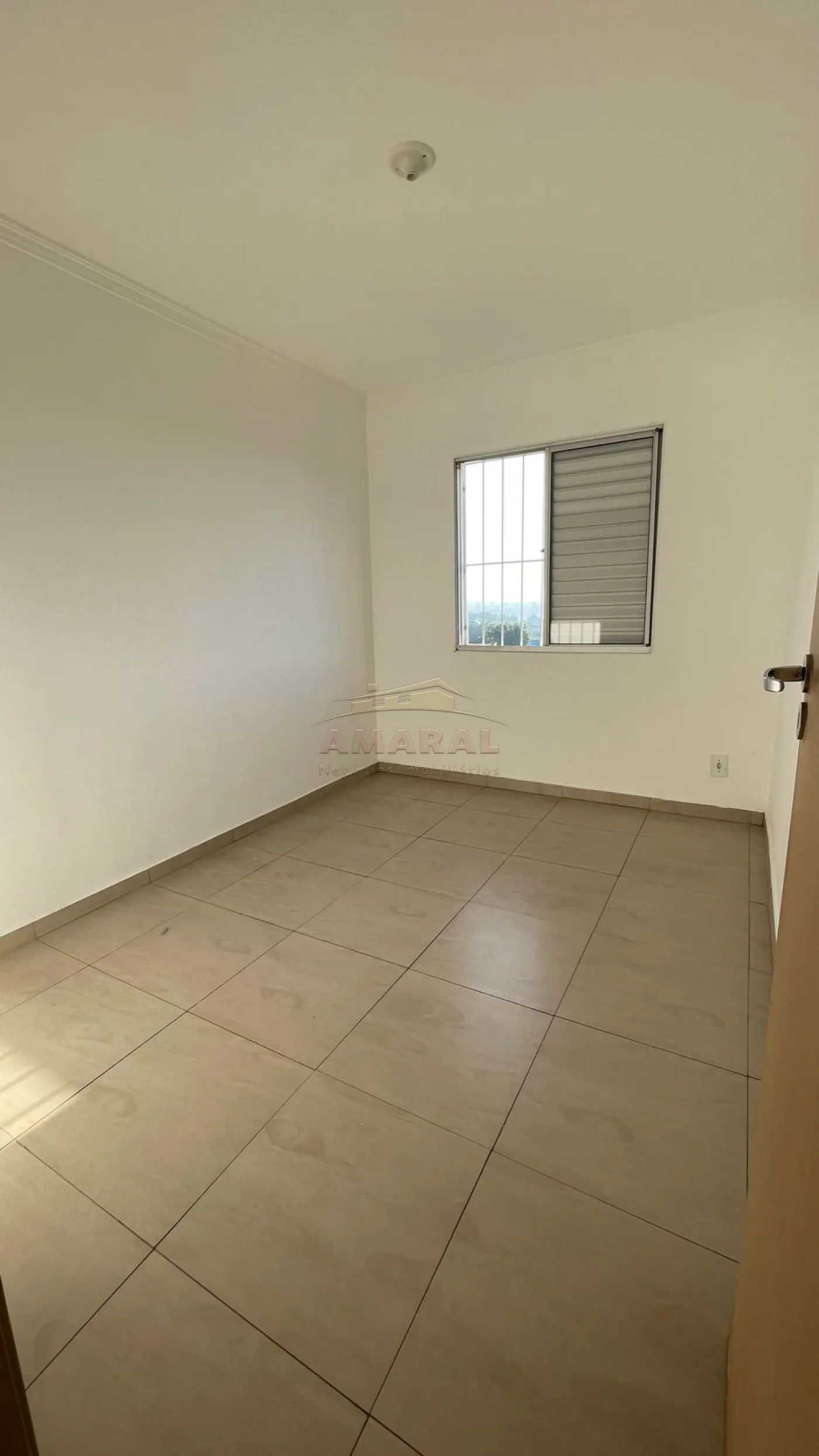 Alugar Apartamentos / Padr&atilde;o em Suzano R$ 850,00 - Foto 11