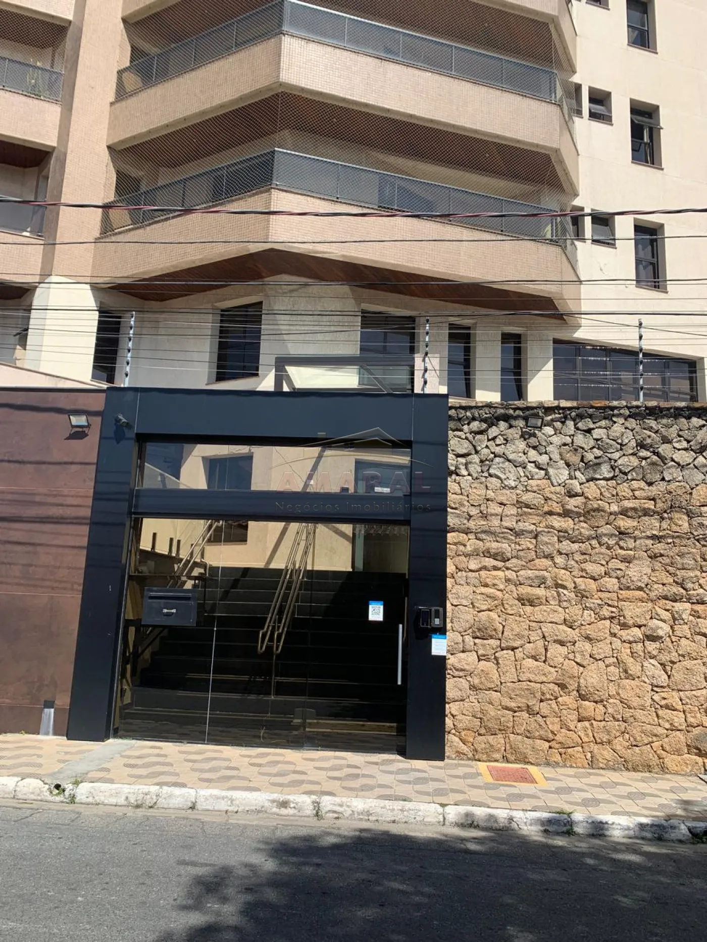 Comprar Apartamentos / Padrão em Suzano R$ 1.150.000,00 - Foto 1