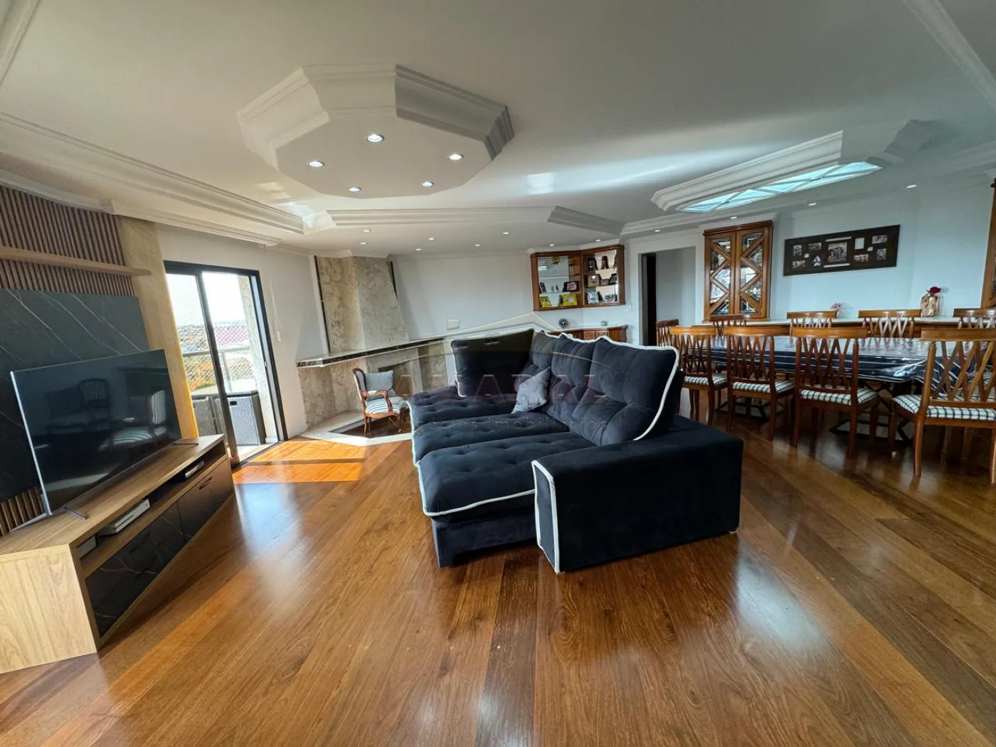 Comprar Apartamentos / Padrão em Suzano R$ 1.150.000,00 - Foto 2