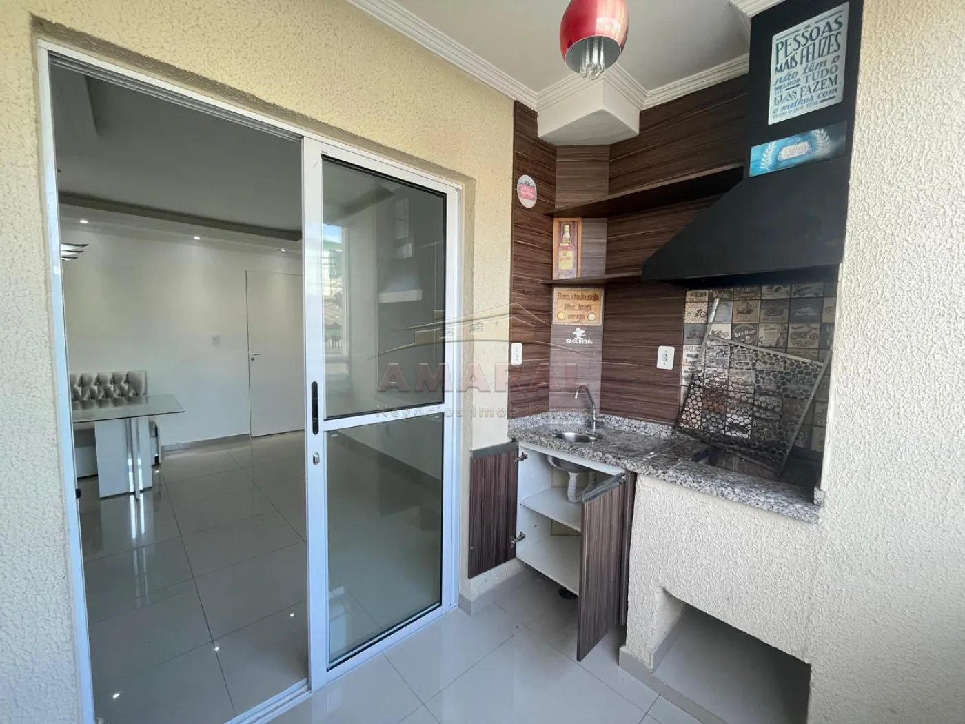 Comprar Apartamentos / Padr&atilde;o em Suzano R$ 280.000,00 - Foto 3