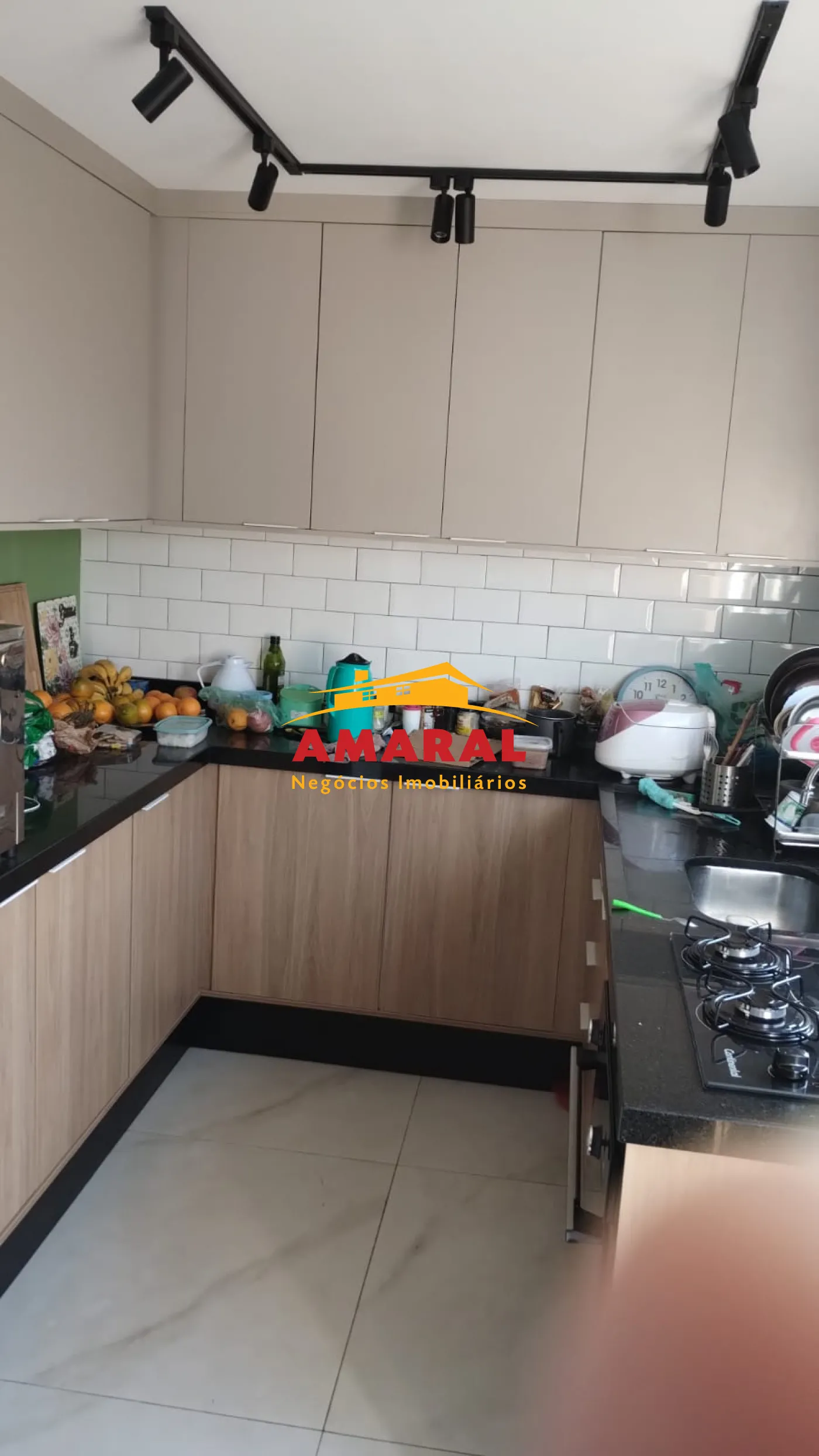 Alugar Casas / Condom&iacute;nio em Suzano R$ 2.000,00 - Foto 3