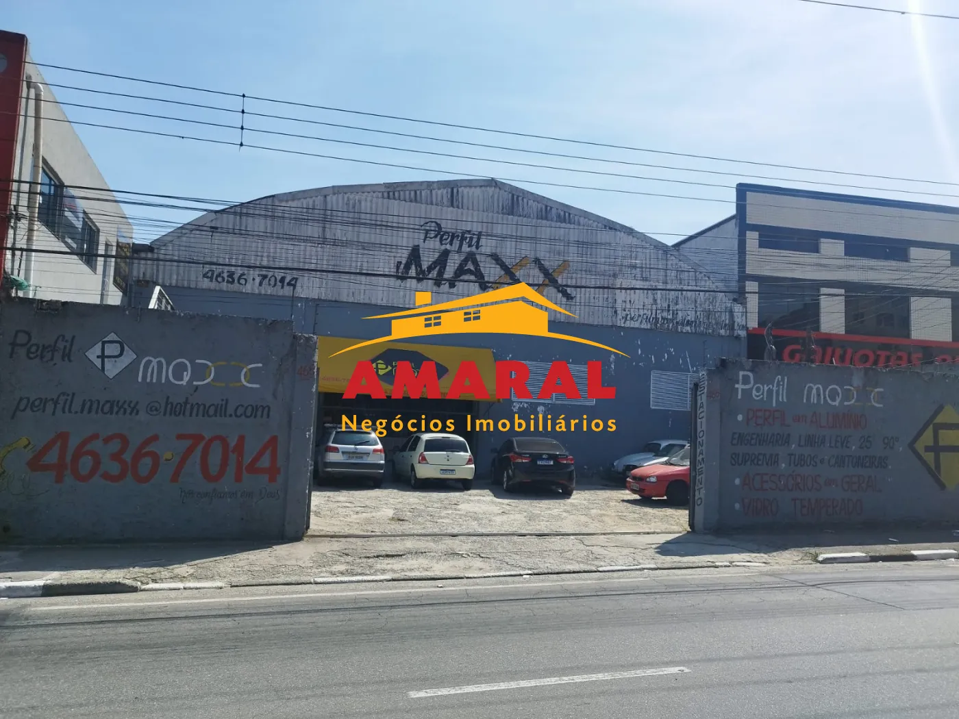 Alugar Comerciais / Galp&atilde;o - Comercial em Po&aacute; R$ 15.000,00 - Foto 1