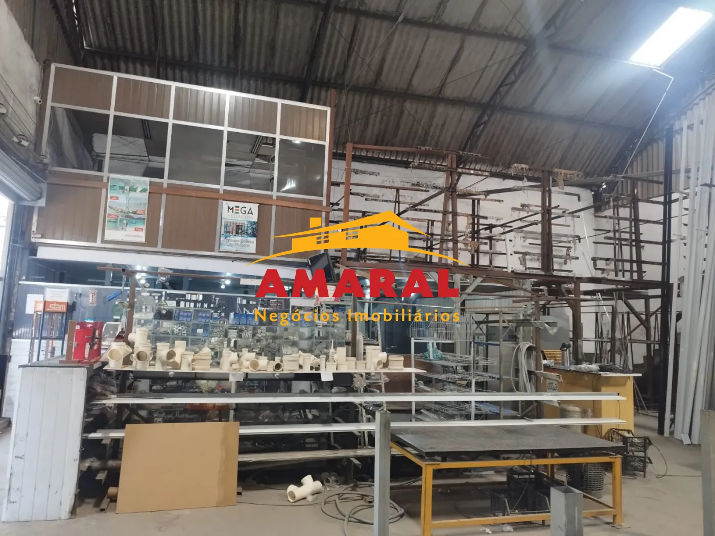 Alugar Comerciais / Galp&atilde;o - Comercial em Po&aacute; R$ 15.000,00 - Foto 7